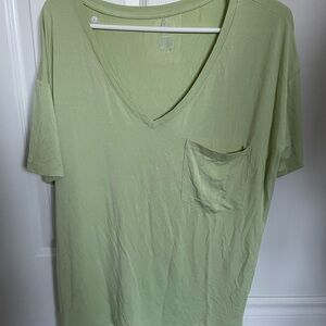 Kyte BABY Light Green V-Neck Tee with Pocket
